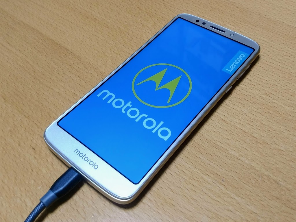 Moto E5ファーストインプレッションつかレビュー的な にゃののん日記