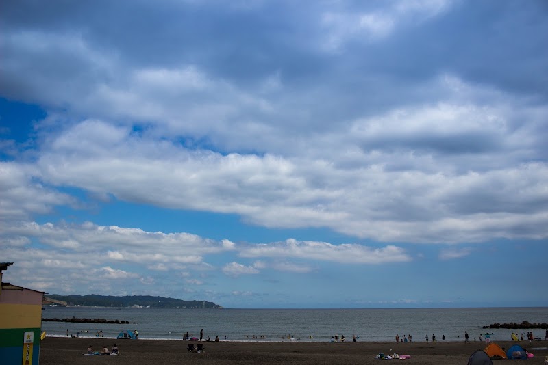 13:14 海水浴場