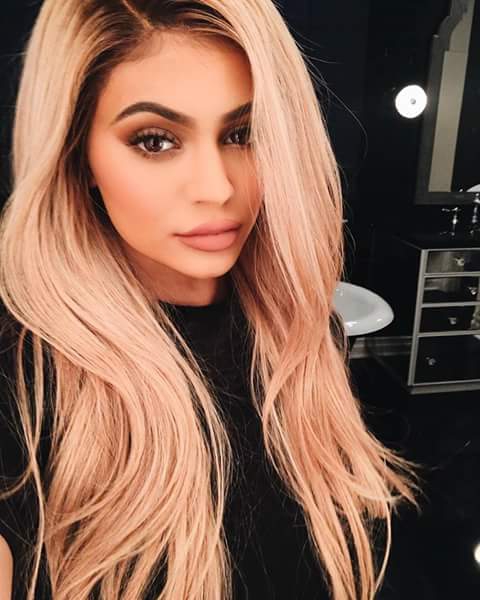 Kylie Jenner Whatsapp Pics