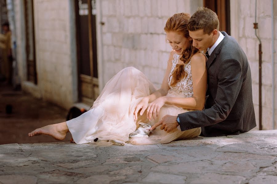 Fotógrafo de bodas Vіtalіy Mironyuk (myroniuk). Foto del 30 de enero 2019