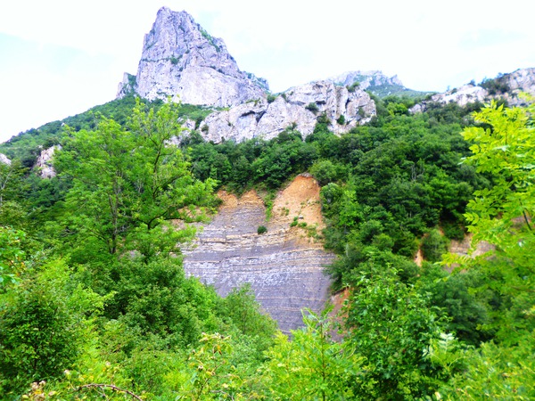 гора Бюгараш Bugarach