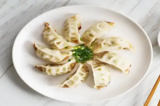 Steam Momos [8 Pieces]