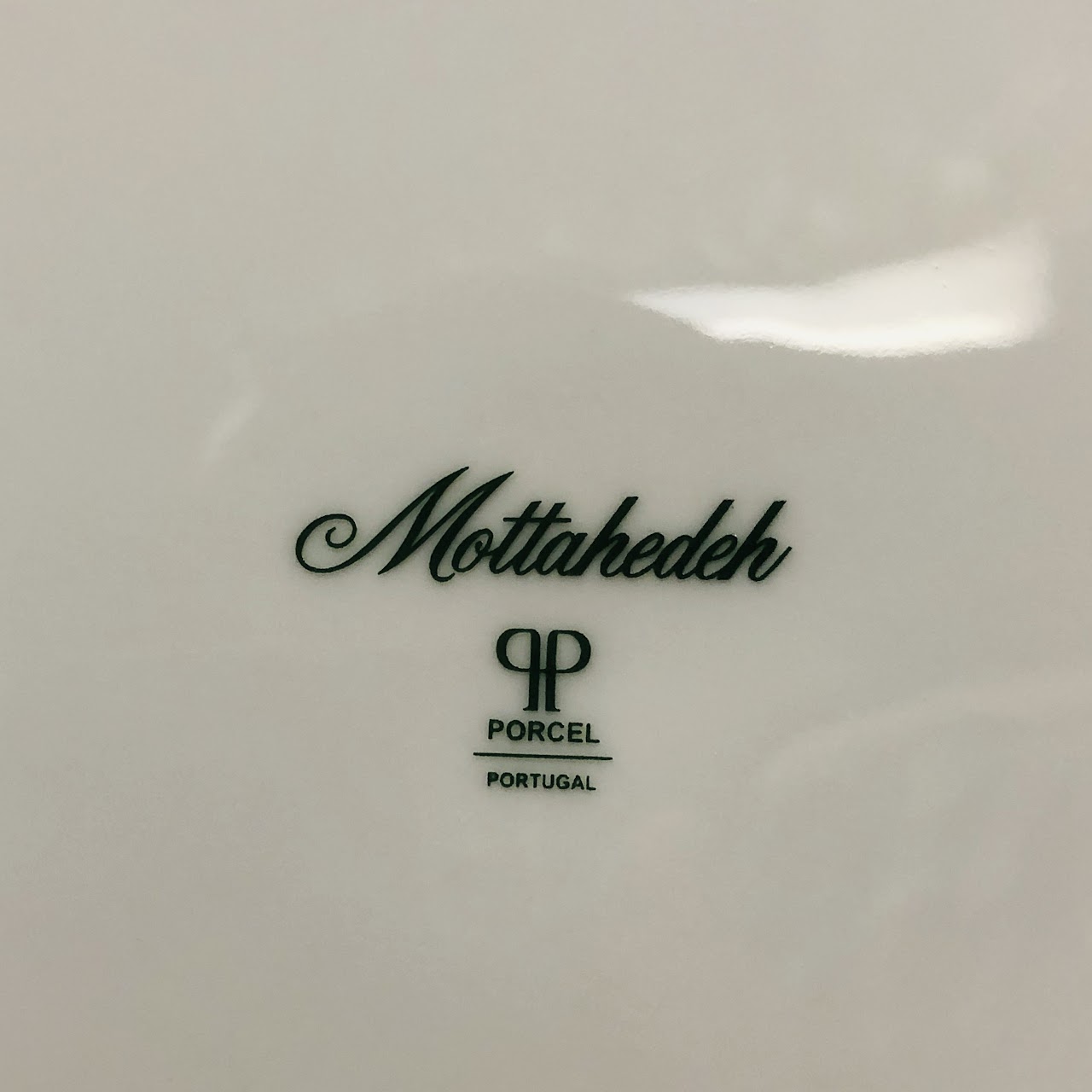 Mottahedeh Service for Eight