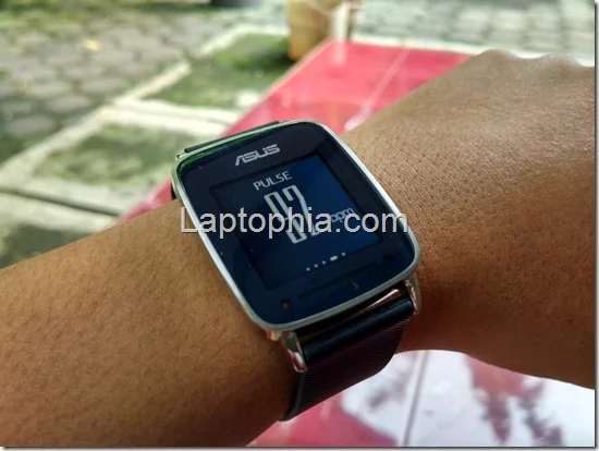 Impresi Awal Asus Vivowatch