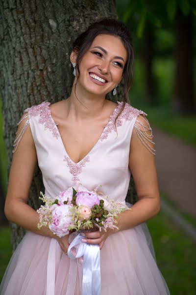 Wedding photographer Denis Savin (nikonuser). Photo of 8 August 2018