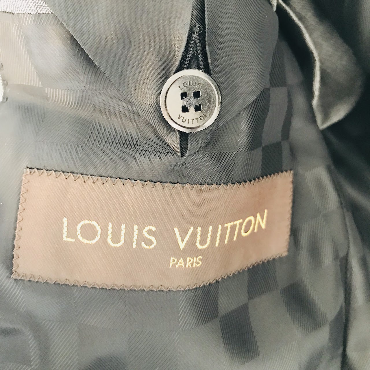 Louis Vuitton NEW Suit