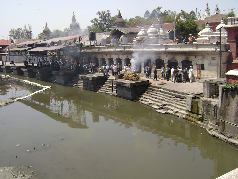 Катманду, Читван. Носороги, крокодилы и... землетрясение