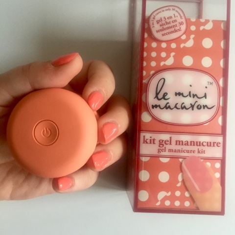 Le Mini Macaron Gel Manicure Kit - Cherry Red