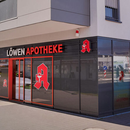 Löwen-Apotheke logo