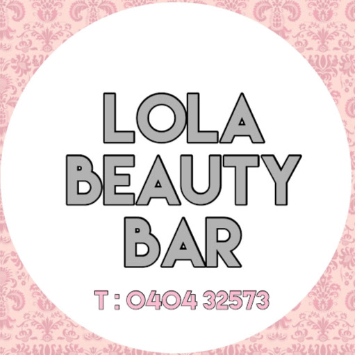 Lola Lash Bar & Beauty logo