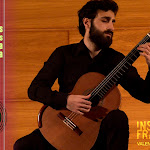 Armen Doneyan, joven y gran virtuoso de la guitarra, en el concierto realizado en el Instituto Francés de Valencia.