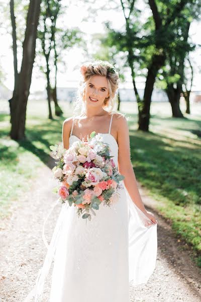 Fotografo di matrimoni Aga Bondyra (agabondyra). Foto del 9 gennaio 2020