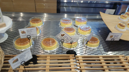 Bakery «Paris Baguette», reviews and photos, 21050 Golden Springs Dr, Diamond Bar, CA 91789, USA