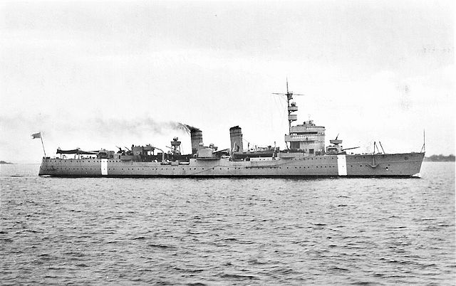 파일:external/upload.wikimedia.org/640px-HMS_Fylgia_%282%29.jpg