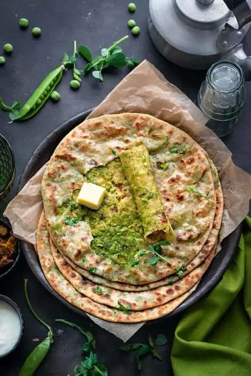 Matar Tawa Paratha