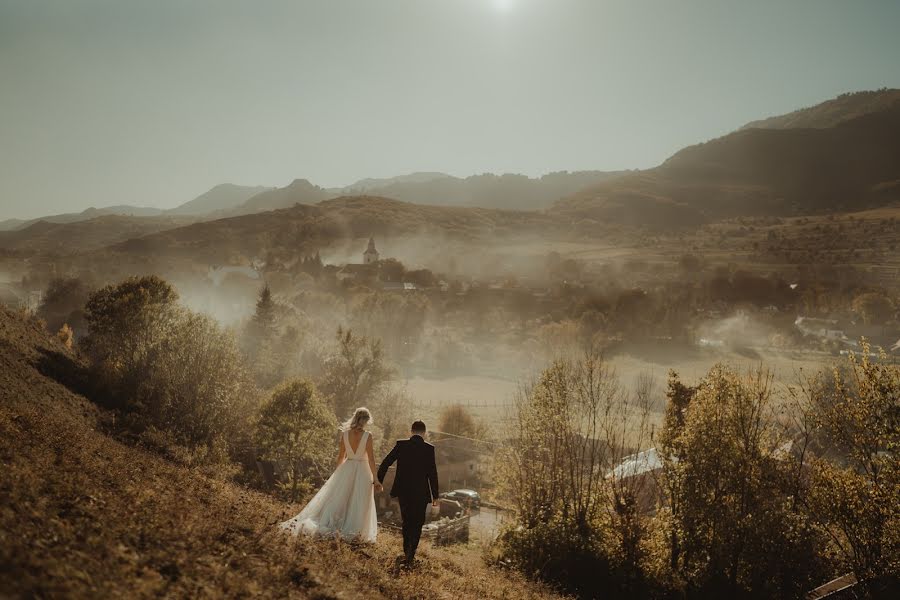 Svatební fotograf Iuliu-Paul Pop (juliuspaul). Fotografie z 27.října 2018