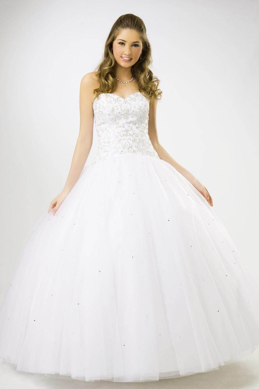 Ball Gown Sweetheart Neckline