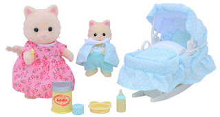 Мама с малышом и колыбелькой игровой набор фигурок Sylvanian Families за 1 893 руб.