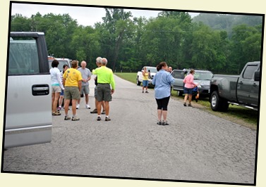 09 - Linville Falls Hike May 29- gathering the troops - much larger group