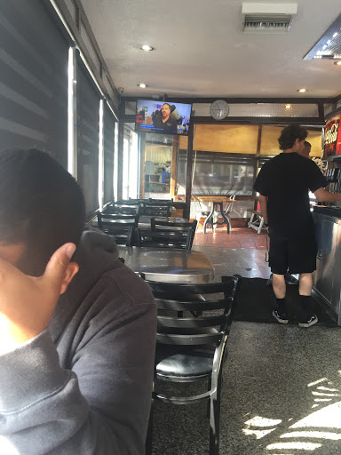 Hamburger Restaurant «Xris Burgers», reviews and photos, 5243 E Washington Blvd, Commerce, CA 90040, USA