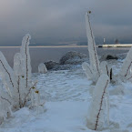 Ice formations by Nature. 20121213-01-vättern-ice-pier.jpg