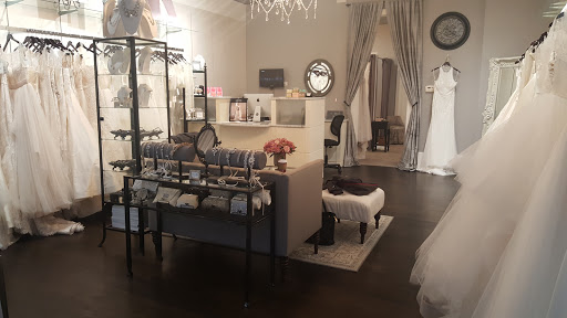 Bridal Shop «Bella Bleu Bridal», reviews and photos, 912 Green Bay Rd, Winnetka, IL 60093, USA