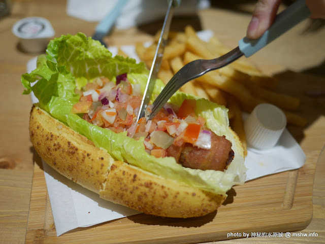 【食記】台中Mambo Burger 慢堡 (東海店)@龍井東海夜市捷運BRT東海別墅 : 口味與實力兼具, 值得慢慢品嘗的手作料理 下午茶 區域 午餐 咖啡簡餐 披薩 捷運美食MRT&BRT 早餐 晚餐 漢堡 焗烤 燉飯 西式 輕食 飲食/食記/吃吃喝喝 龍井區 