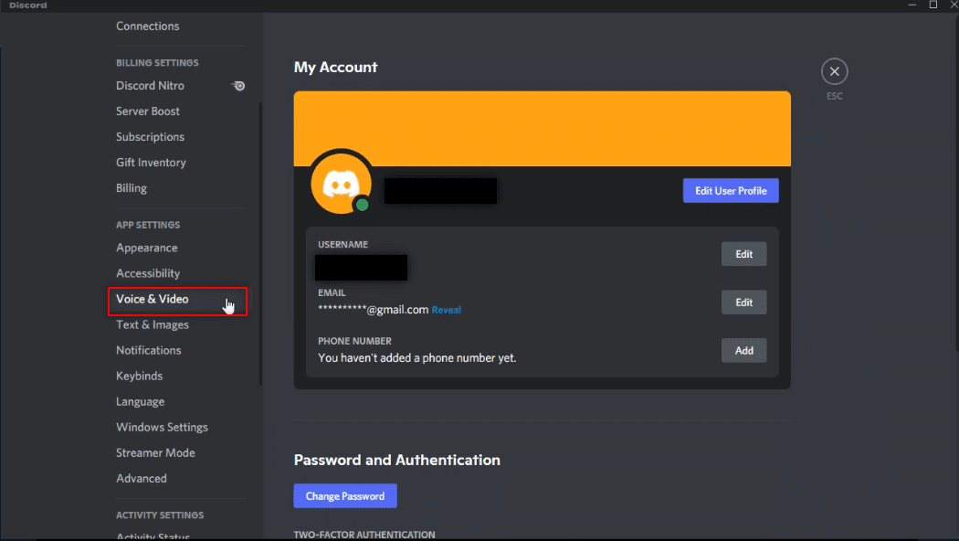 fai clic su Voce e video nel menu IMPOSTAZIONI APP.  Come condividere lo schermo Netflix su Discord senza schermo nero