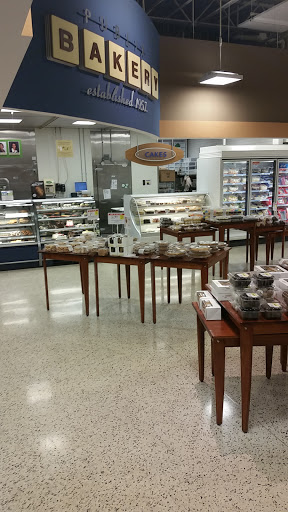 Supermarket «Publix Super Market at Trowbridge Crossing», reviews and photos, 7525 Roswell Rd NE, Sandy Springs, GA 30350, USA