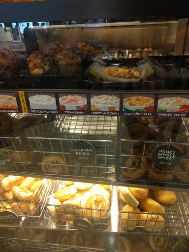 Bagel Shop «Einstein Bros. Bagels», reviews and photos, 2800 north terminal road, Houston, TX 77032, USA