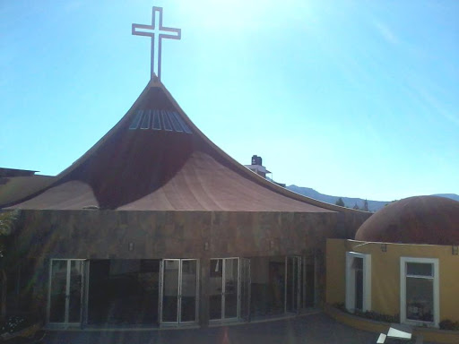 Casa de la Divina Misericordia (Encuentros), 47930, Calle Lerdo de Tejada 372, Guadalupano, Ayotlán, Jal., México, Iglesia | JAL