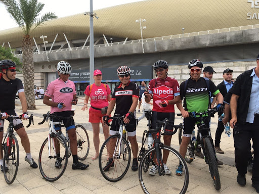 נבחרת-אופניים-מישראל-הגיעה-לחיפה-למירוץ-גירו-דאיטליה-צילום-מילי-אלעזר-1024x768.jpeg