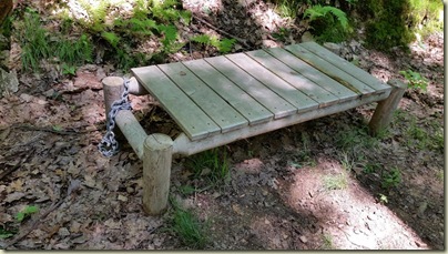 Rimrock Trail Chained Bench