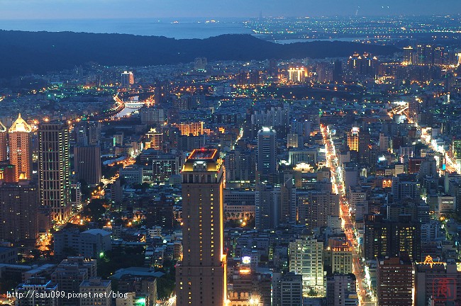 高雄85大樓夜景