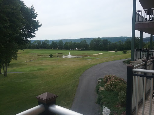 Country Club «Woodstone Country Club and Lodge», reviews and photos, 3777 Dogwood Rd, Danielsville, PA 18038, USA