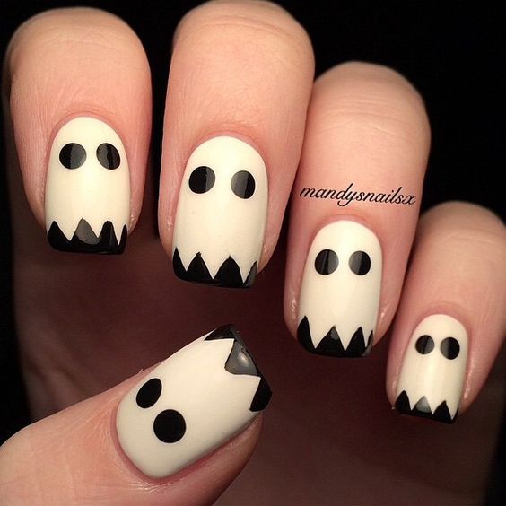 Cool Halloween Look for Short Nails - Fashionre