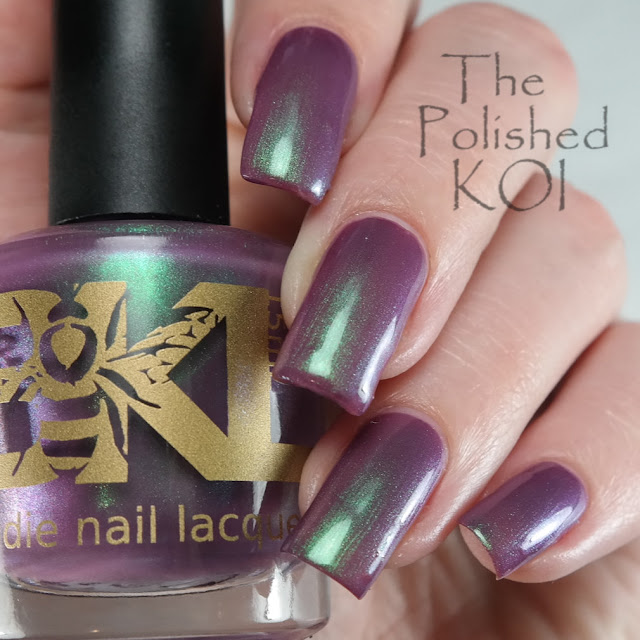 Bee's Knees Lacquer - Bat!