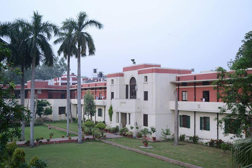 Gwyer Hall, University Road, North Campus, Inside Delhi University, Delhi, 110007, India, Hostel, state DL