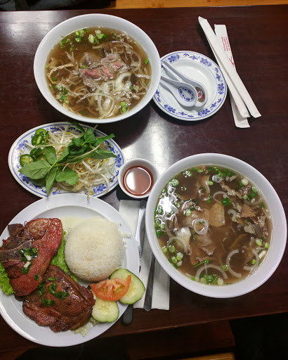 Vietnamese Restaurant «Pho Anh Dao Restaurant», reviews and photos, 775 US-1, Edison, NJ 08817, USA