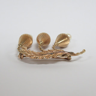 14K Gold and Pearl Brooch