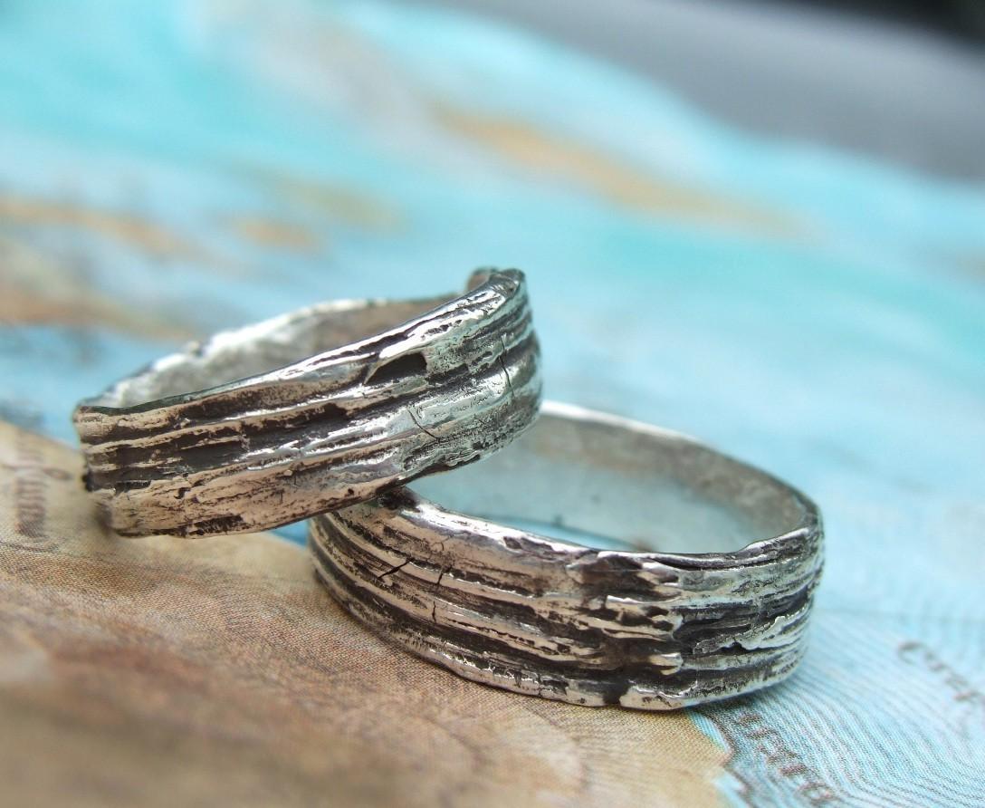 Custom Wedding Rings, Personalized Wedding Jewelry, His and Her Matching