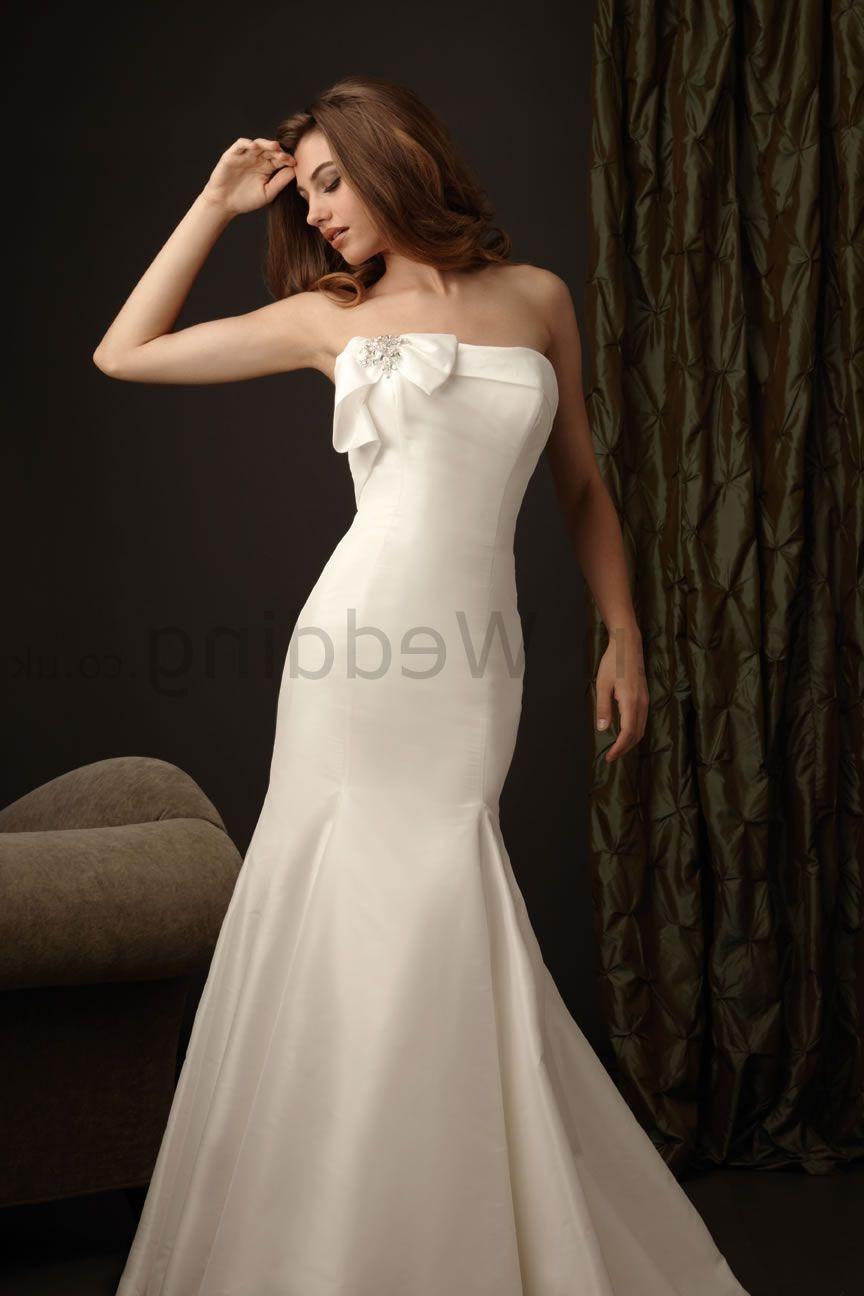 Wedding Dress. Taffeta