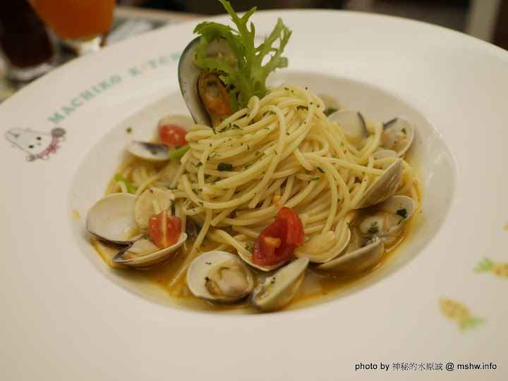【食記】新北ㄇㄚˊ幾兔主題餐廳-麻吉兔廚房 Machico Kitchen@板橋大遠百&板橋車站 : 只推義大利麵, 份量多些會更好 區域 下午茶 午餐 捷運周邊 捷運美食MRT&BRT 新北市 旅行 晚餐 景點 板橋區 義式 飲食/食記/吃吃喝喝 麵食類 