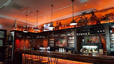 Photos of Art Deco Masonic Hotel