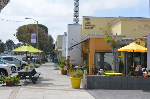 Bakery «Yellow Vase», reviews and photos, 1805 S Catalina Ave, Redondo Beach, CA 90277, USA