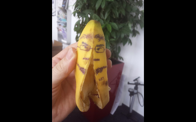 Selbstportrait als geteilte Banane 