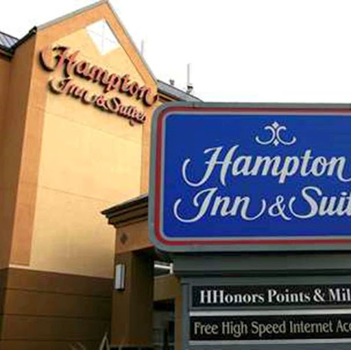 Hampton Inn & Suites Seattle-Downtown logo