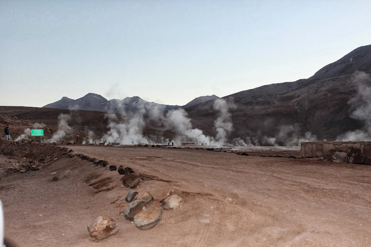 Geiseres del Tatio y Valle de la Luna. Poco tiempo para tanta belleza. - EL AÑO DE LAS DOS PRIMAVERAS: 4 MESES VIVIENDO CHILE (3)