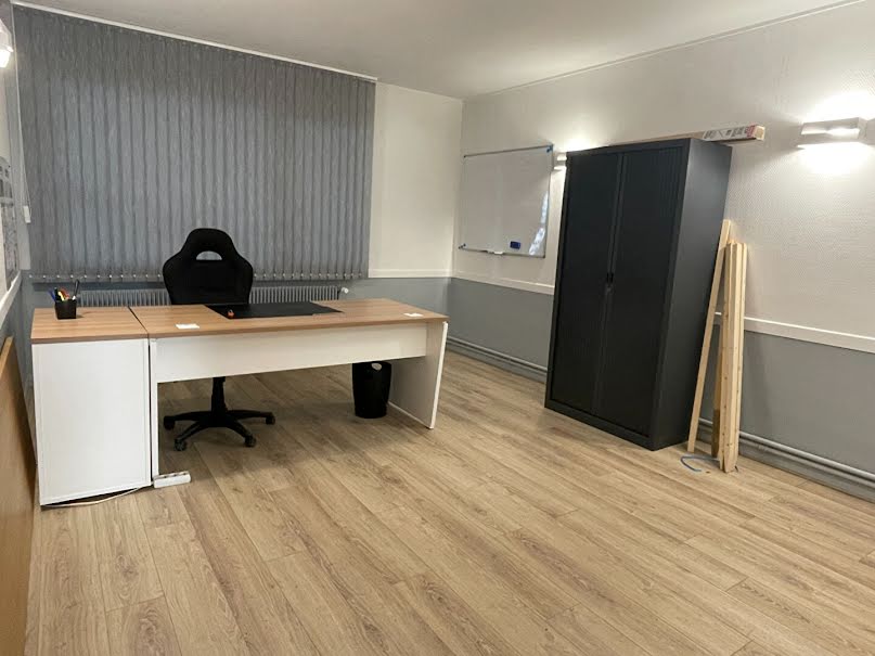 Location  locaux professionnels  85 m² à Bethune (62400), 1 425 €