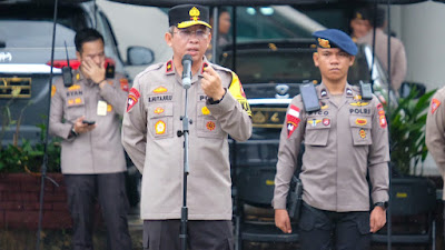 Waka Polda Kalbar Pimpin Apel Pengamanan Rapat Rekapitulasi Dan Penghitungan Suara Pemilu 2024 Di Tingkat KPU Provinsi Kalbar